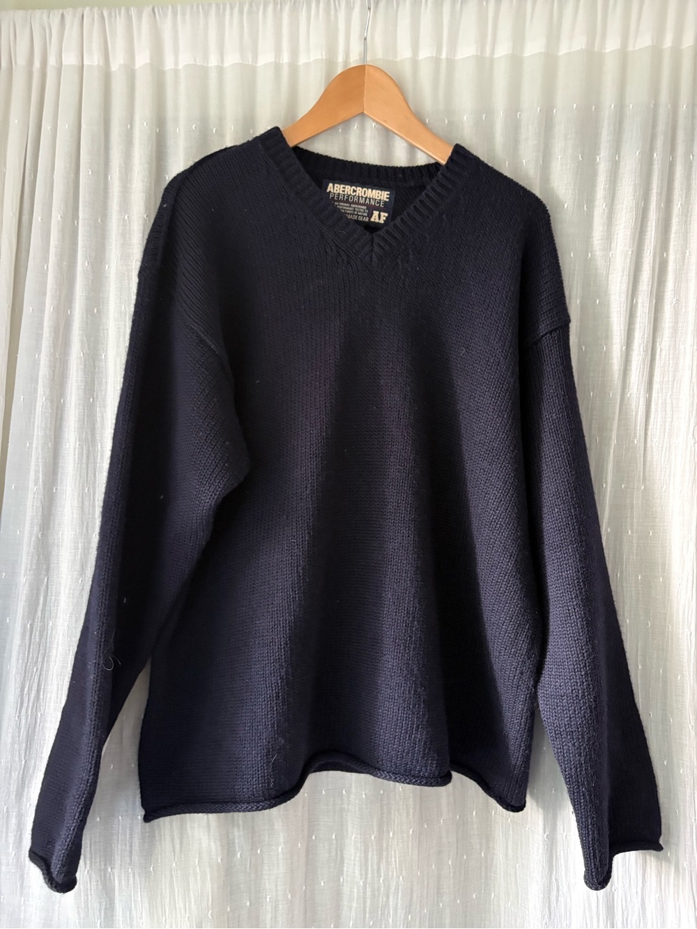 Vintage 90s Abercrombie & Fitch Navy V-Neck Men's Sweater 100% Wool
